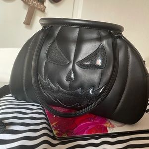 CrossWind Creates Jack O’Bowler bag